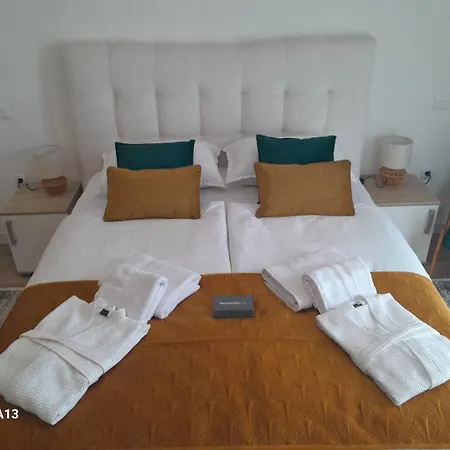 Infiniti Sunrise Apartment *